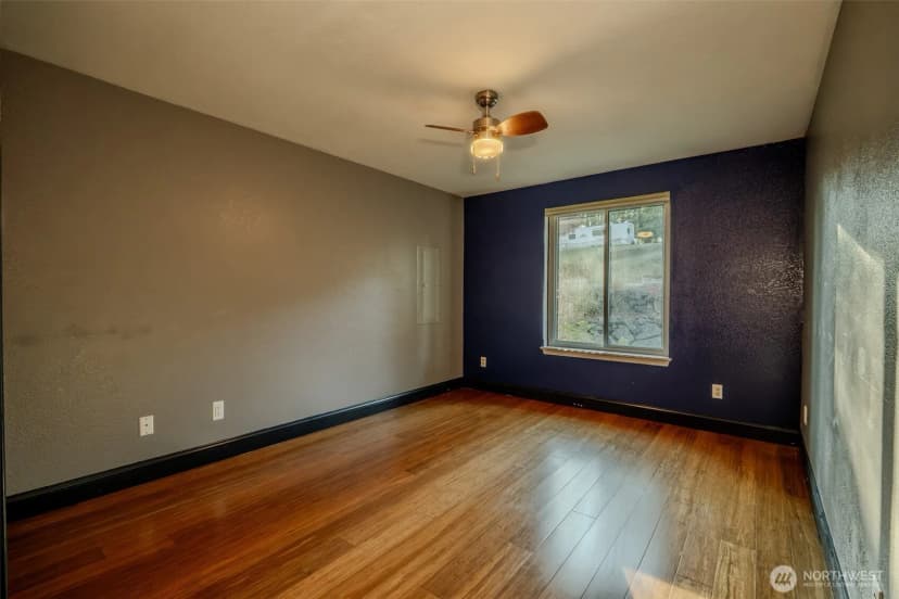 Property photo for 3212 View Drive Nw, Bremerton photo 15