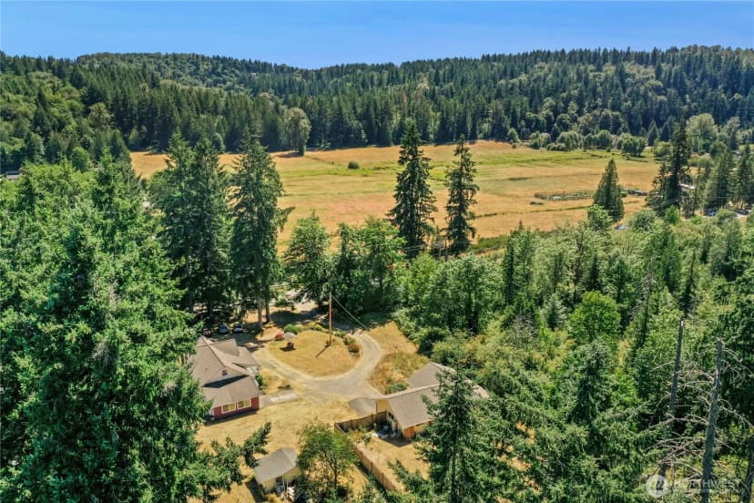 Property photo for 21614 Se May Valley Rd, Issaquah photo 37