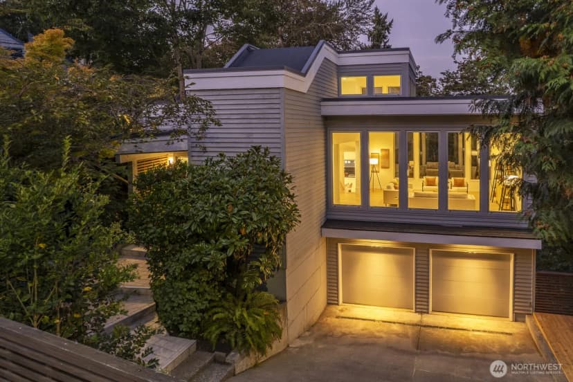 Property photo for 1516 Madrona Drive, Seattle photo 26