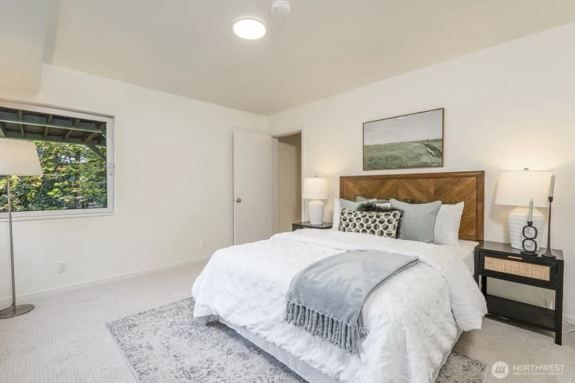 Property photo for 1516 Madrona Drive, Seattle photo 19