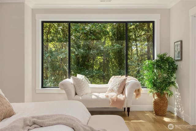 Property photo for 4740 Rose Avenue Ne, Bainbridge Island photo 3