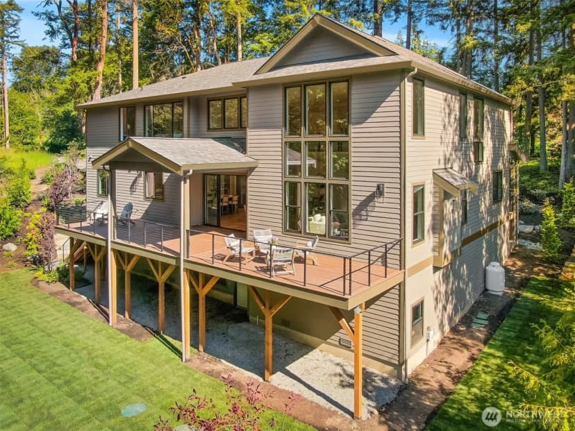 Property photo for 4740 Rose Avenue Ne, Bainbridge Island photo 38