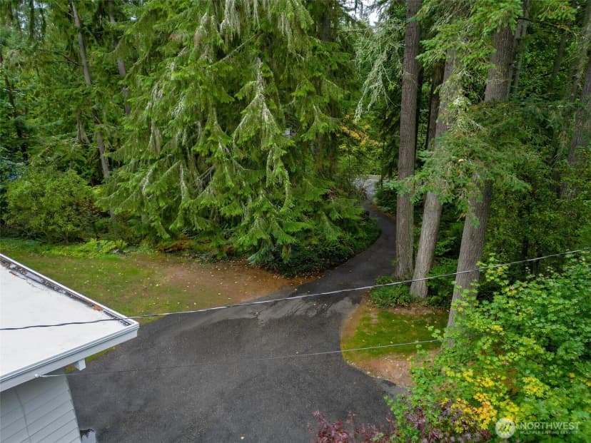 Property photo for 17525 164th Avenue Ne, Woodinville photo 39