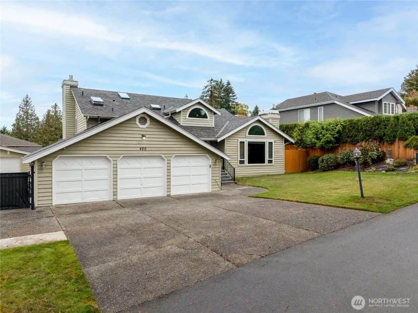 Property photo for 420 Sw 185th Place, Normandy Park photo 2
