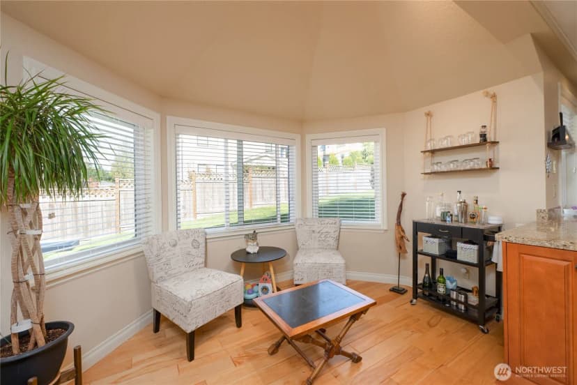 Property photo for 420 Sw 185th Place, Normandy Park photo 8