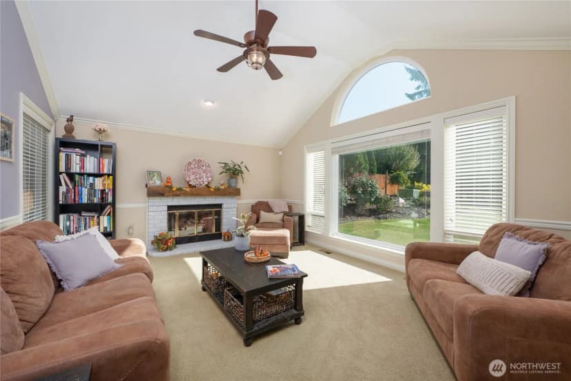 Property photo for 420 Sw 185th Place, Normandy Park photo 4