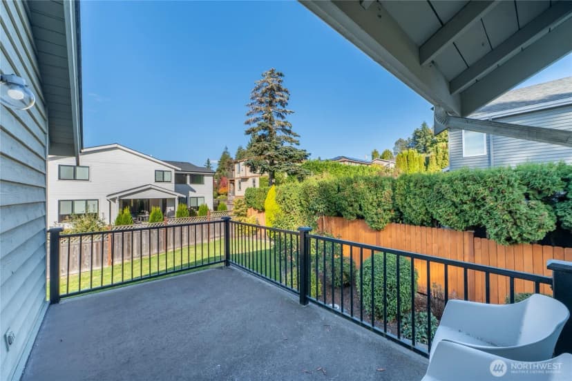 Property photo for 420 Sw 185th Place, Normandy Park photo 25