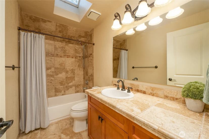 Property photo for 420 Sw 185th Place, Normandy Park photo 26
