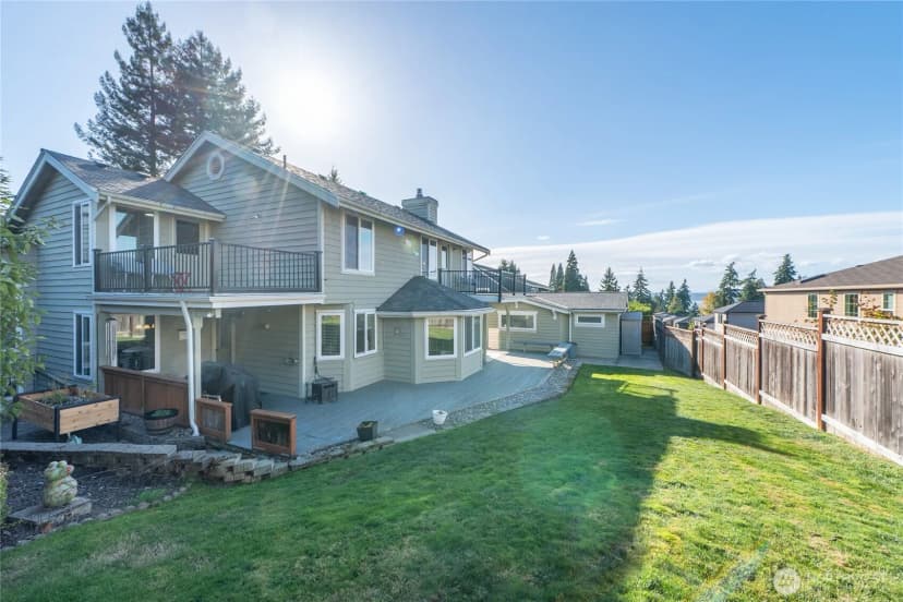 Property photo for 420 Sw 185th Place, Normandy Park photo 32