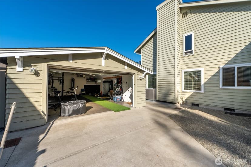 Property photo for 420 Sw 185th Place, Normandy Park photo 28