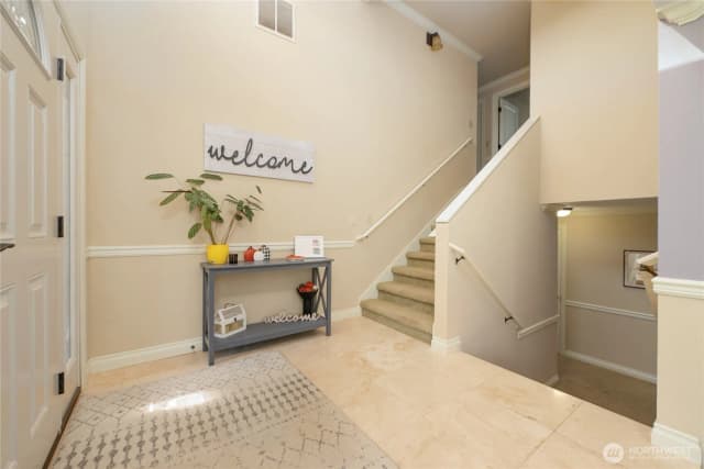 Property photo for 420 Sw 185th Place, Normandy Park photo 3