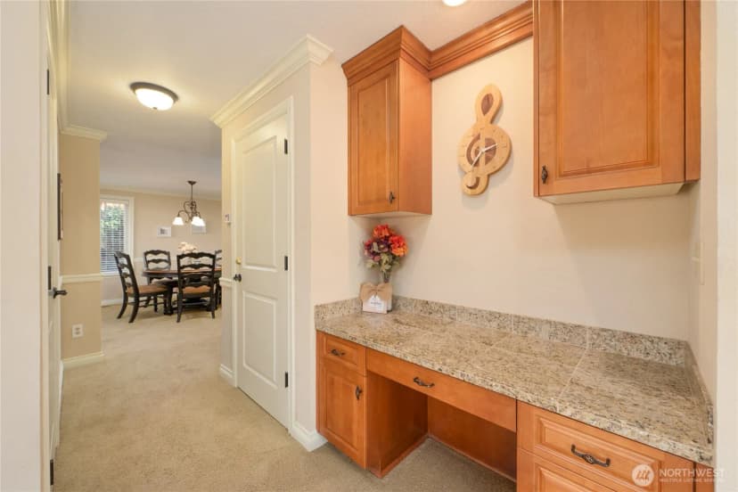 Property photo for 420 Sw 185th Place, Normandy Park photo 14