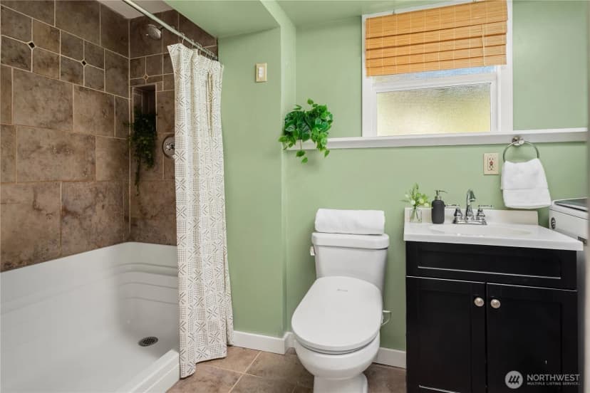 Property photo for 5942 46th Avenue Sw, Seattle photo 20