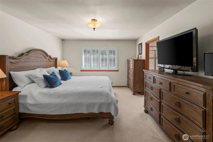 Property photo for 36003 36th Avenue E, Eatonville photo 17