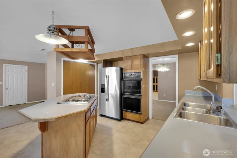 Property photo for 4526 82nd Avenue Ct W, University Place photo 13