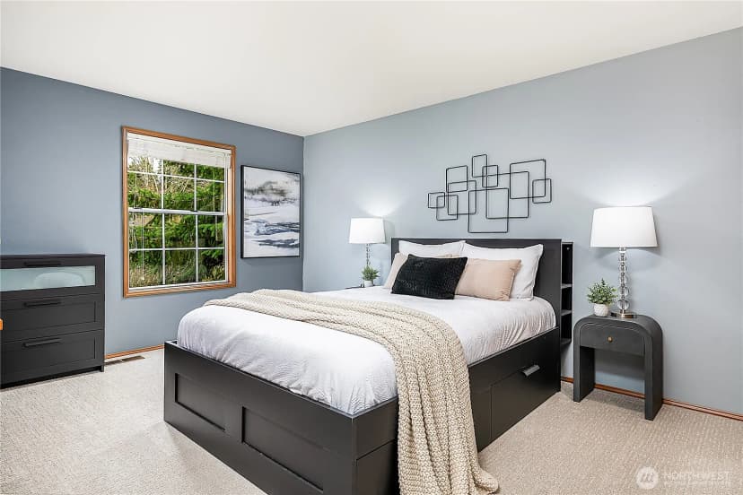 Property photo for 1809 136th Place Se, Bellevue photo 19