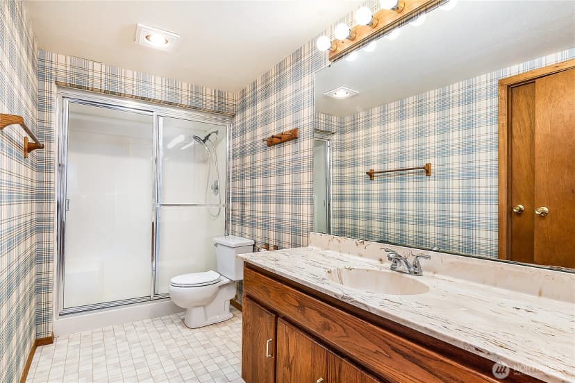 Property photo for 1809 136th Place Se, Bellevue photo 24