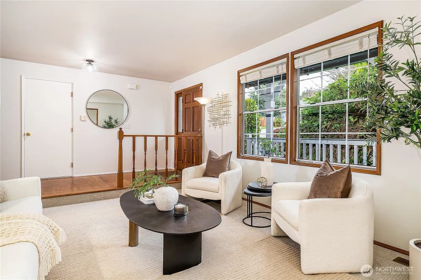 Property photo for 1809 136th Place Se, Bellevue photo 3