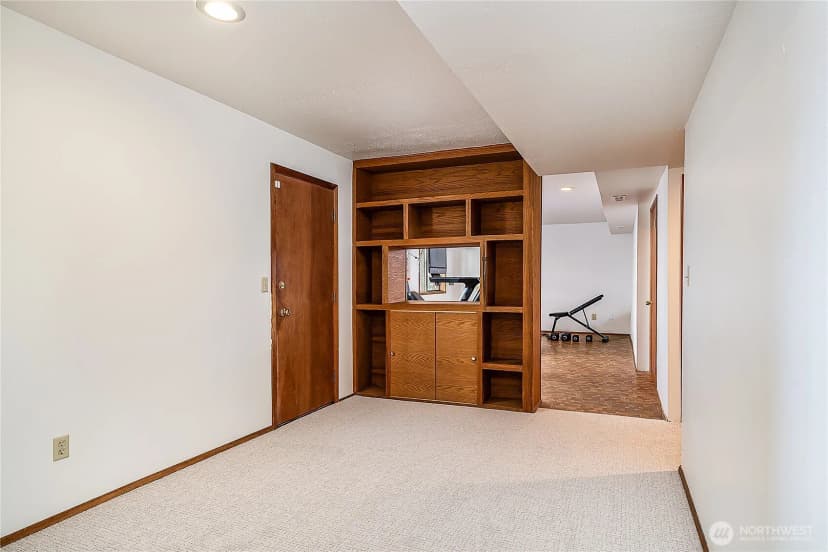 Property photo for 1809 136th Place Se, Bellevue photo 25