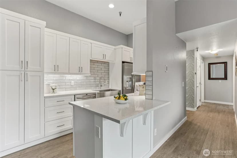 Property photo for 1100 Harrington Ave Ne #306, Renton