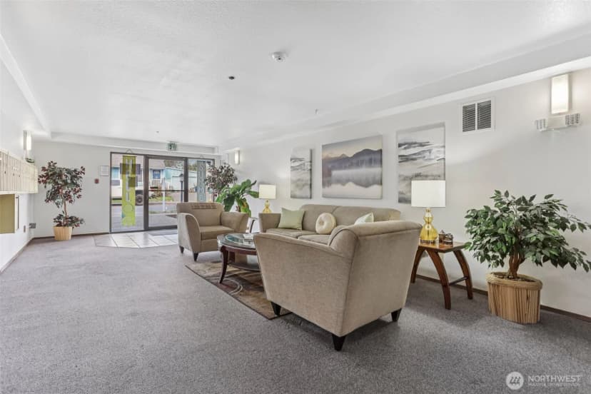 Property photo for 1100 Harrington Ave Ne #306, Renton photo 16