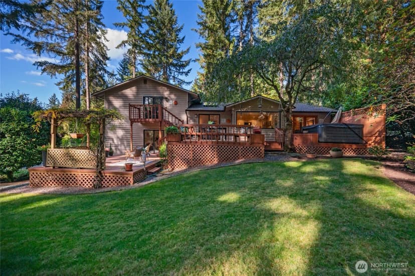 Property photo for 21829 Ne 154th Street, Woodinville photo 2
