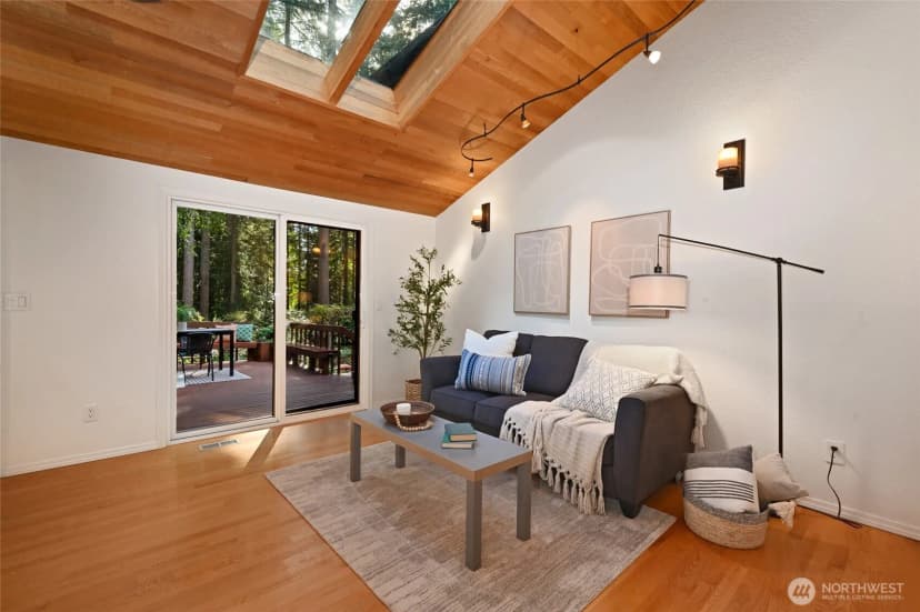 Property photo for 21829 Ne 154th Street, Woodinville photo 11