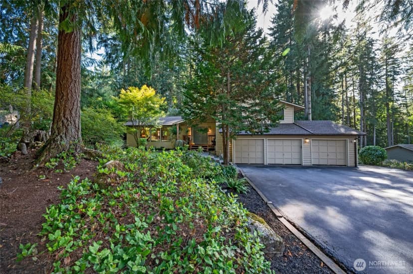 Property photo for 21829 Ne 154th Street, Woodinville photo 31