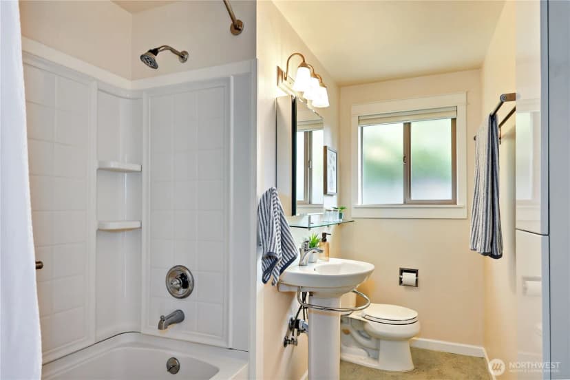 Property photo for 1815 Lawrence Street, Port Townsend photo 23
