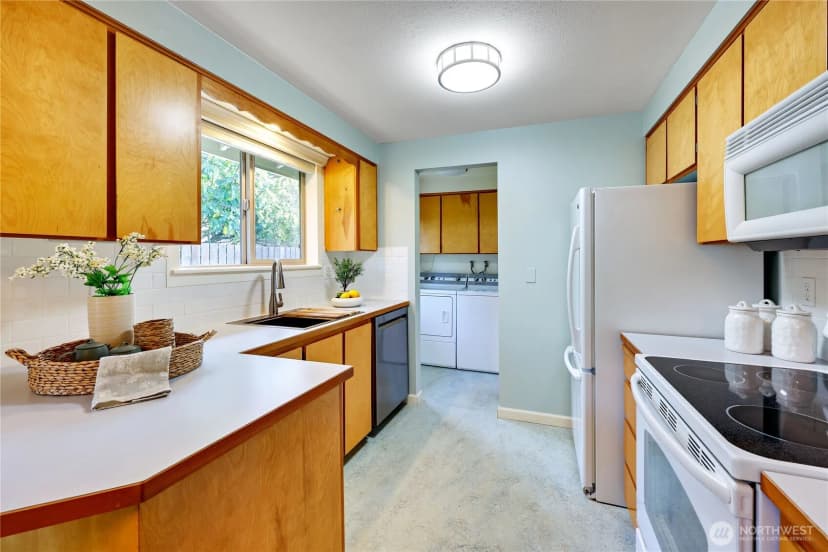 Property photo for 1815 Lawrence Street, Port Townsend photo 19