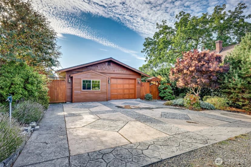 Property photo for 1815 Lawrence Street, Port Townsend photo 38