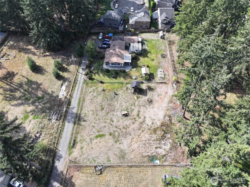 Property photo for 20520 50th Avenue E, Spanaway photo 35