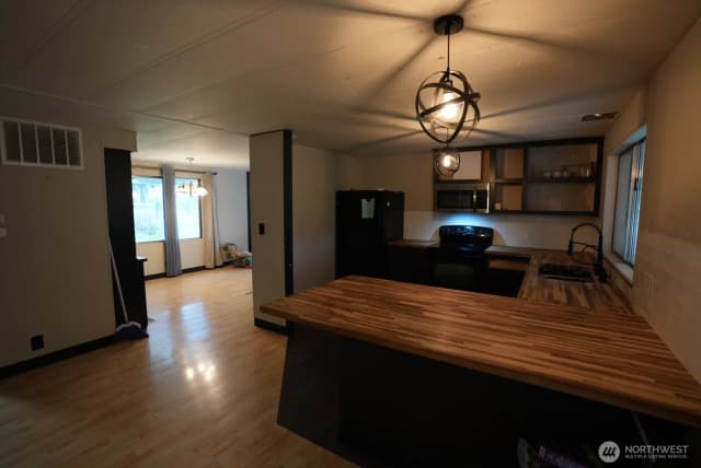 Property photo for 20520 50th Avenue E, Spanaway photo 5
