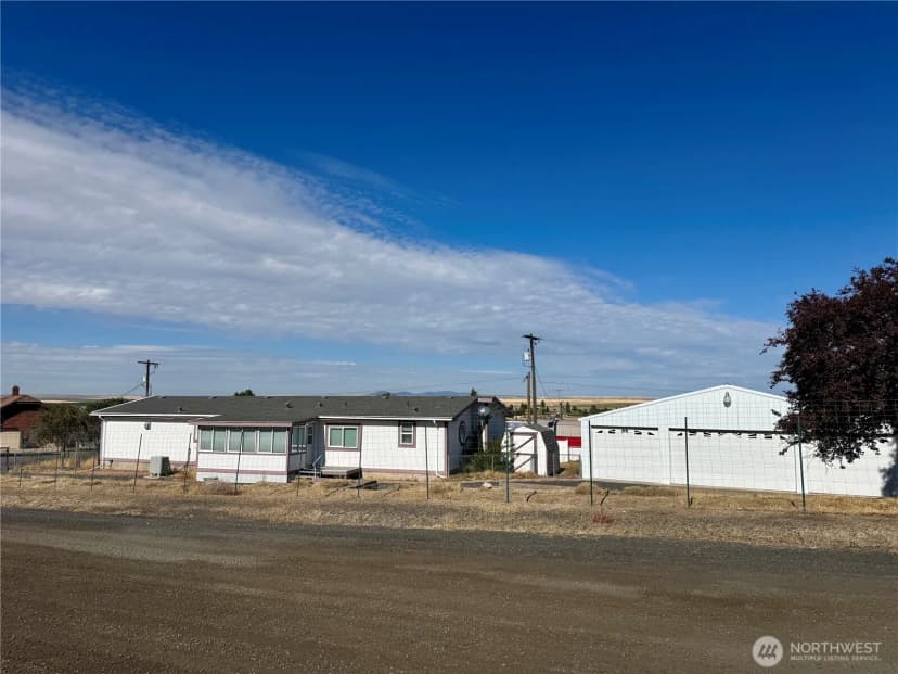 Property photo for 515 Sw Richmond Street, Wilbur photo 2