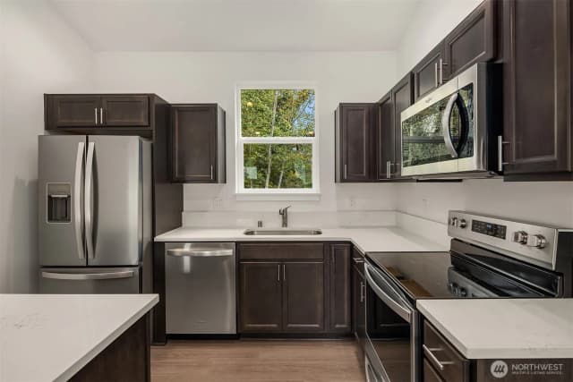 Property photo for 12344 13th Place Sw #1c, Burien photo 4