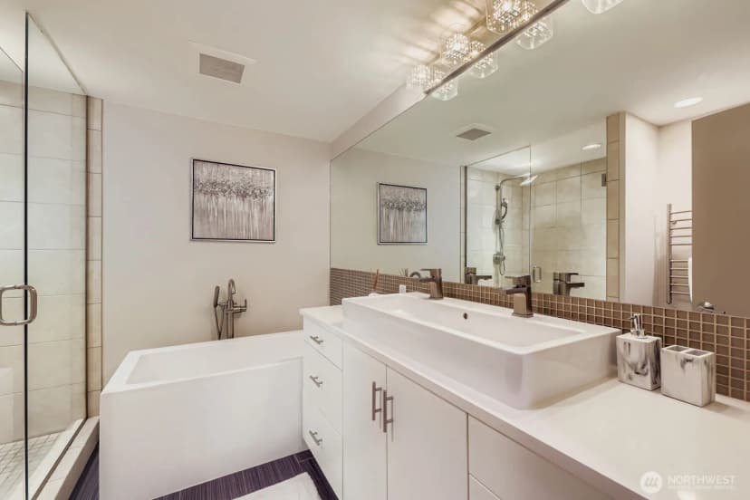 Property photo for 12862 Ne 10th Place, Bellevue photo 21