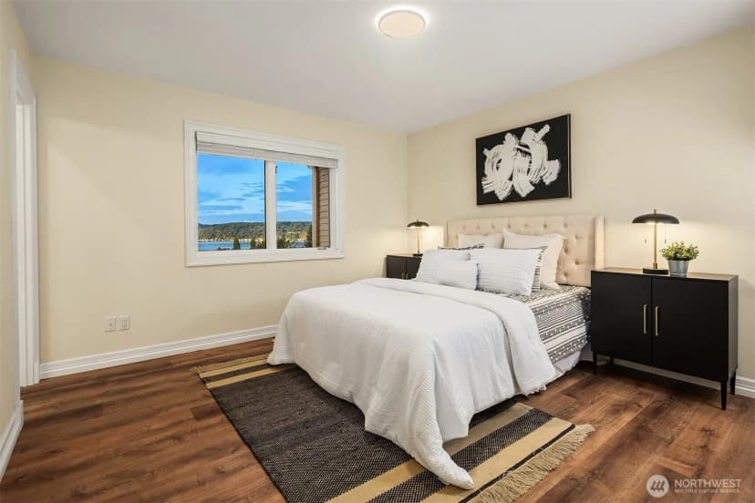 Property photo for 8726 Paisley Drive Ne, Seattle photo 31