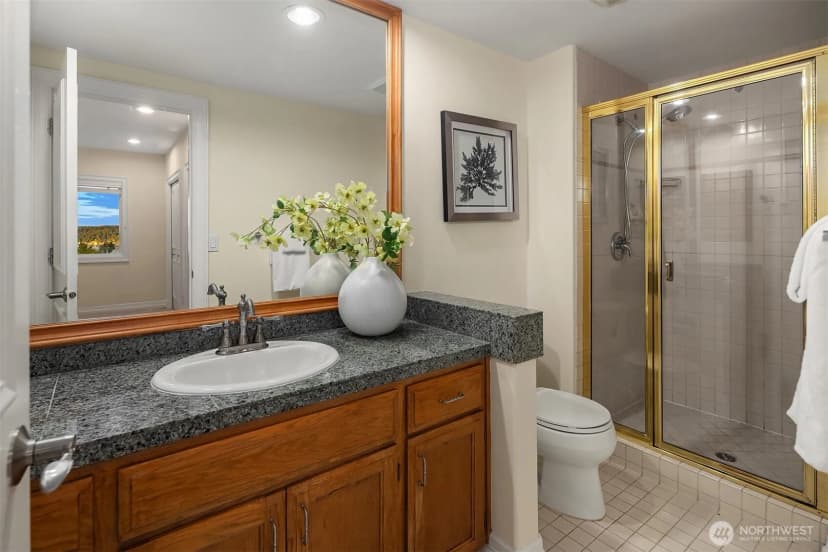 Property photo for 8726 Paisley Drive Ne, Seattle photo 33
