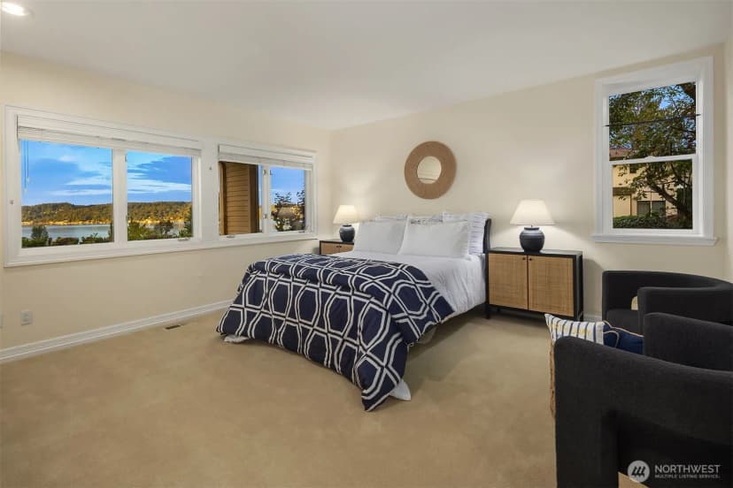 Property photo for 8726 Paisley Drive Ne, Seattle photo 32