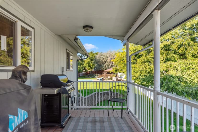 Property photo for 3110 Se 1st St, East Wenatchee photo 12