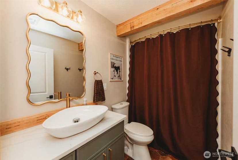Property photo for 2608 S Washington Street, Port Angeles photo 15