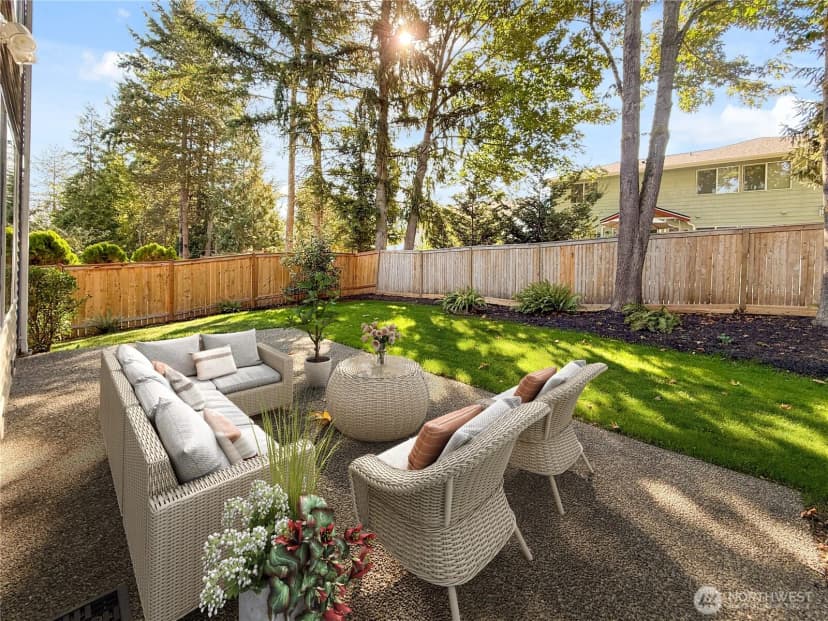 Property photo for 23109 Ne 18th Place, Sammamish photo 28