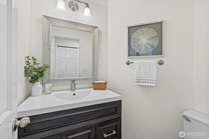 Property photo for 23109 Ne 18th Place, Sammamish photo 16