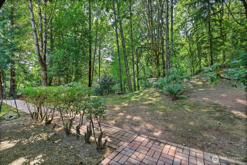Property photo for 1080 Ridgewood Circle Sw, Issaquah photo 30