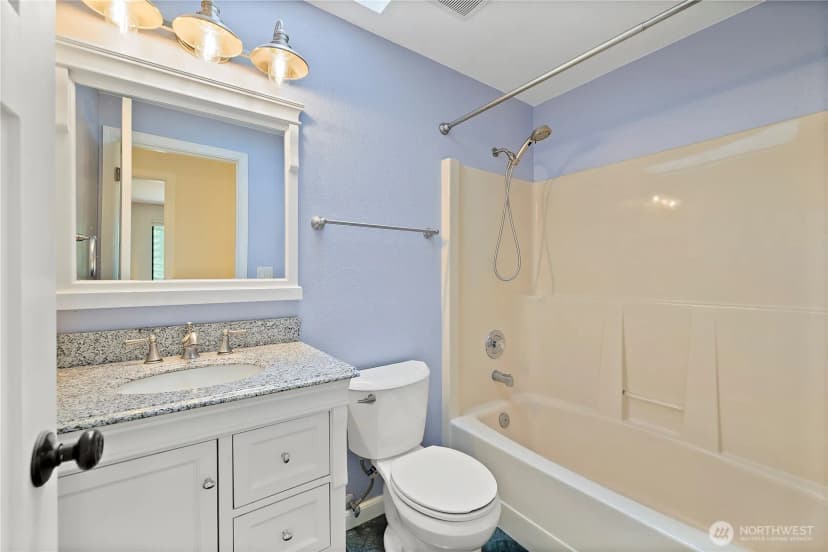 Property photo for 1080 Ridgewood Circle Sw, Issaquah photo 19
