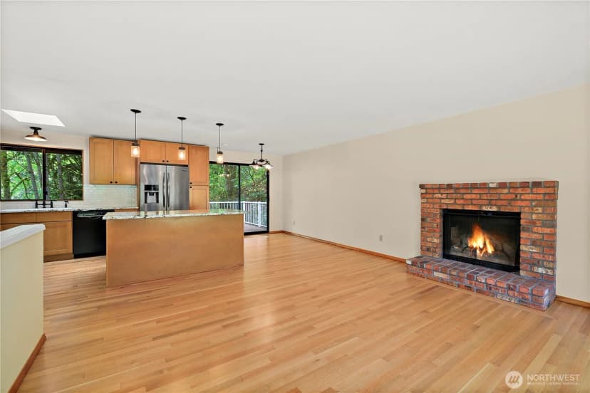 Property photo for 1080 Ridgewood Circle Sw, Issaquah photo 8