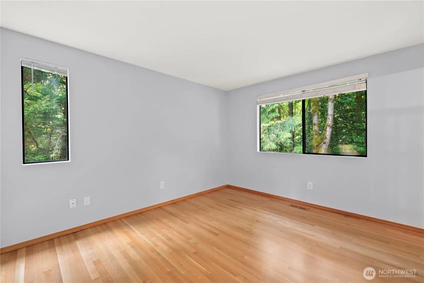 Property photo for 1080 Ridgewood Circle Sw, Issaquah photo 14