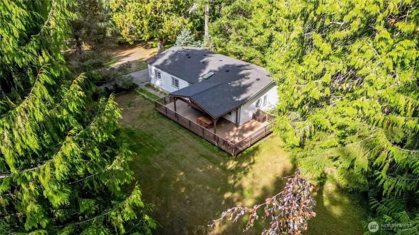 Property photo for 1317 Crescent Beach Road, Port Angeles