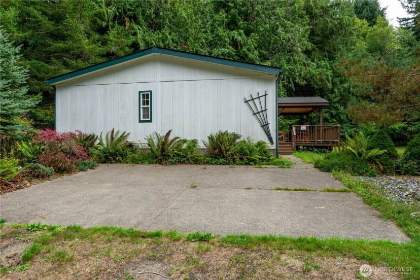 Property photo for 1317 Crescent Beach Road, Port Angeles photo 25
