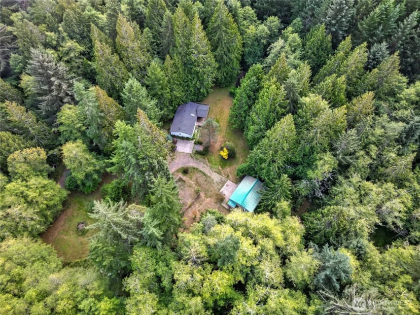 Property photo for 1317 Crescent Beach Road, Port Angeles photo 30